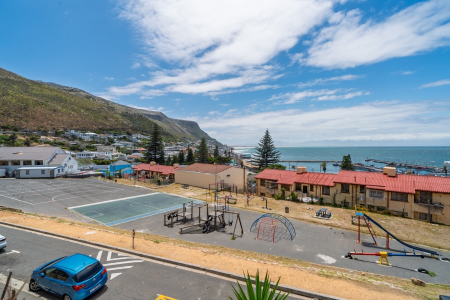 2 Bedroom Property for Sale in Kalk Bay Western Cape